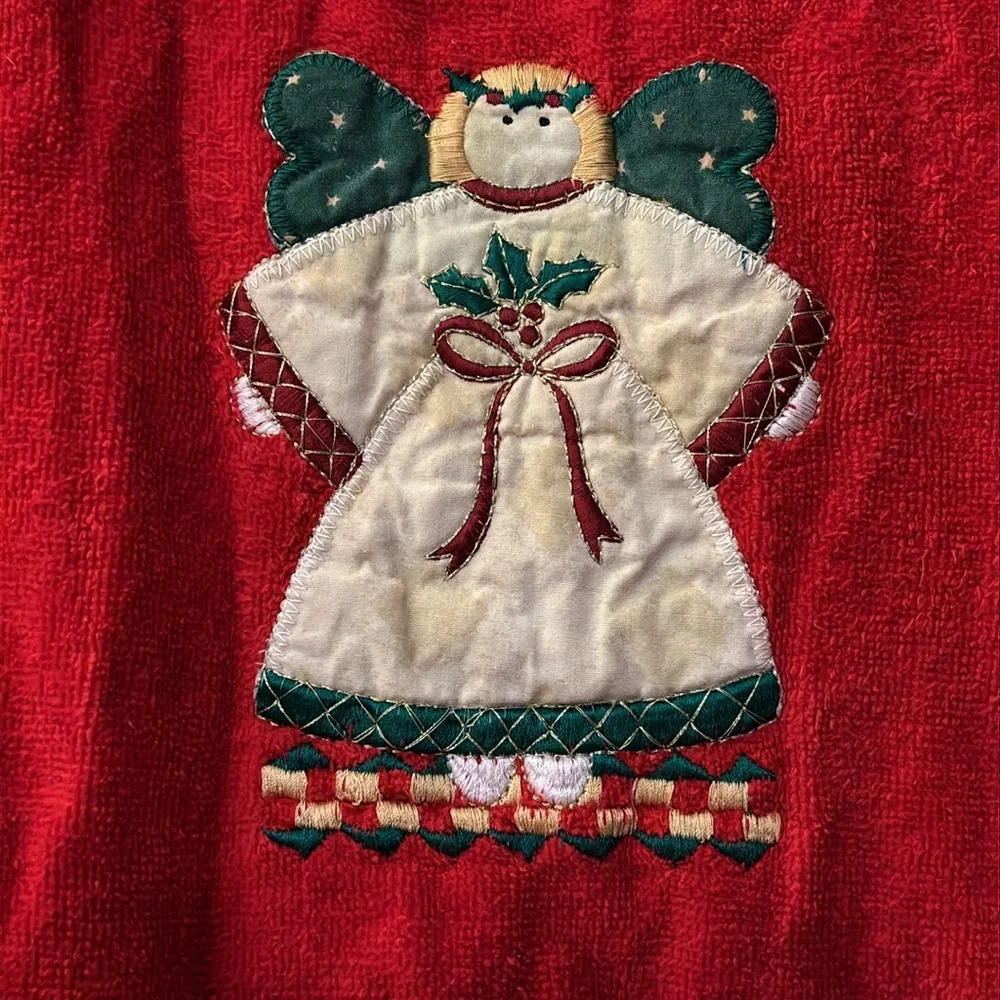 VTG Red Angel Embroidered bath Towel Set Christmas - holiday - festive